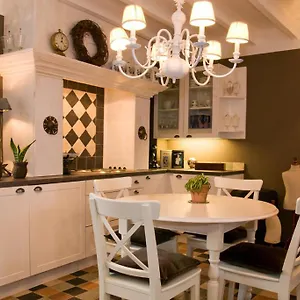 Sleeping In Bed & Breakfast
